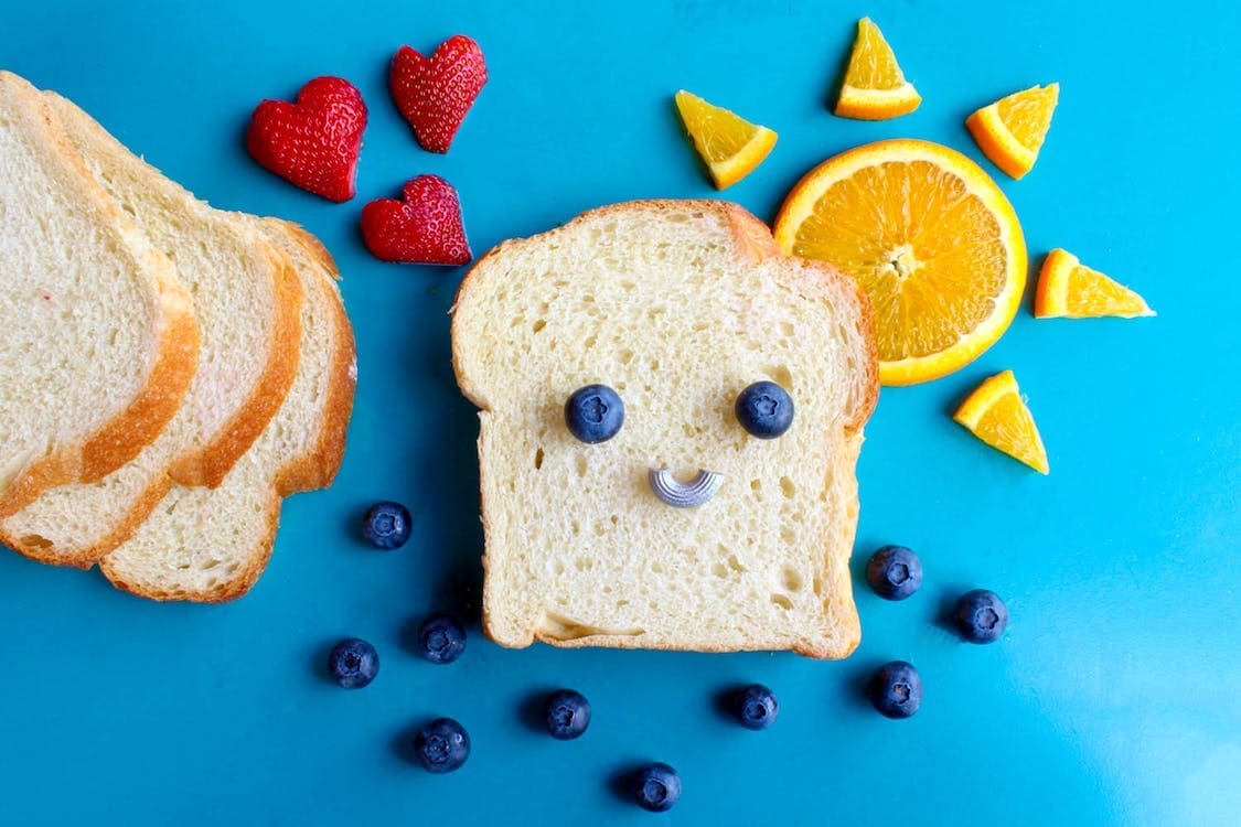 Foods for a Radiant Complexion: The Impact of Diet on Skin Health